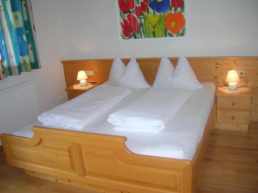 Appartements Obergollerhof Assling Buitenkant foto